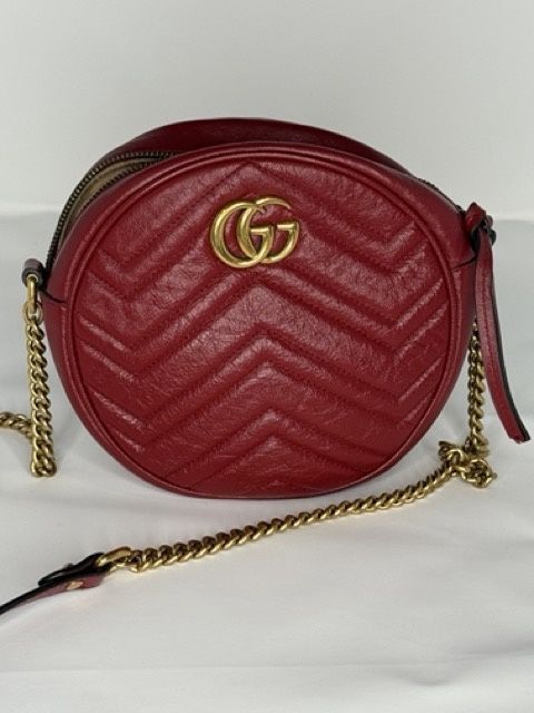 Gucci Red Marmont Round Chain