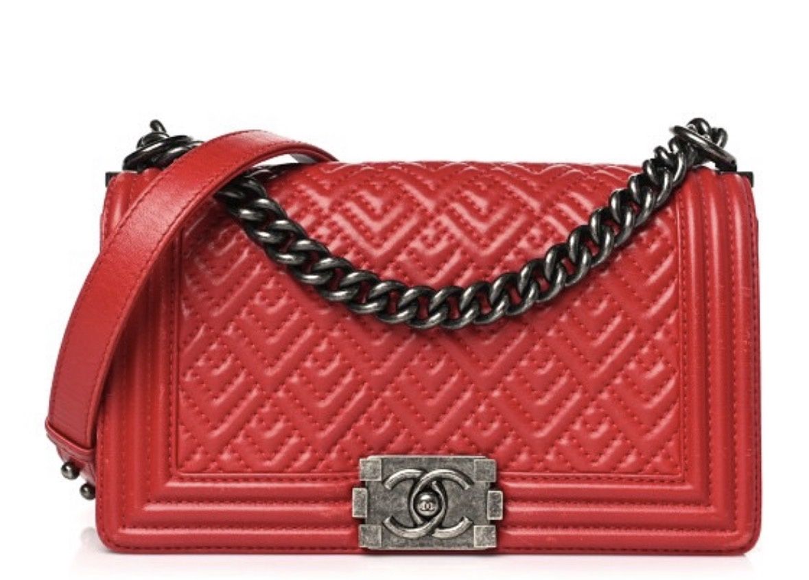 Chanel Boy BAG Red Quilted Medium Flap