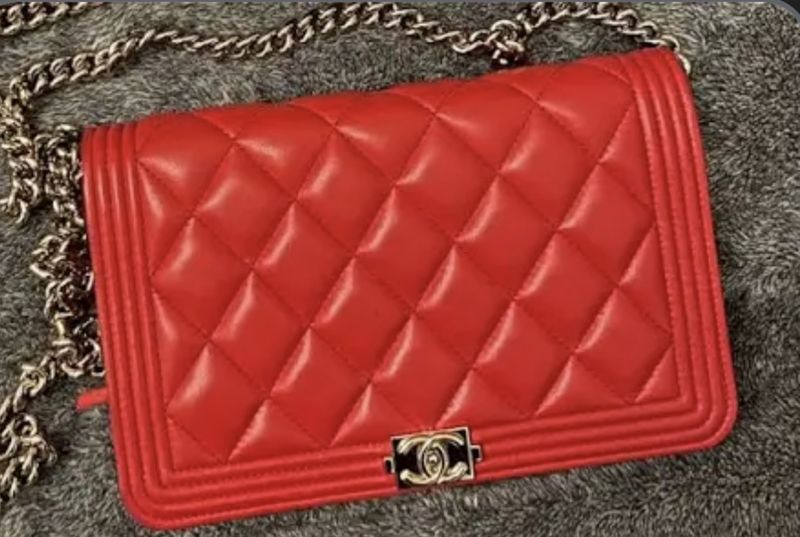 Chanel Red Boy WOC Quilt Lamb Sip