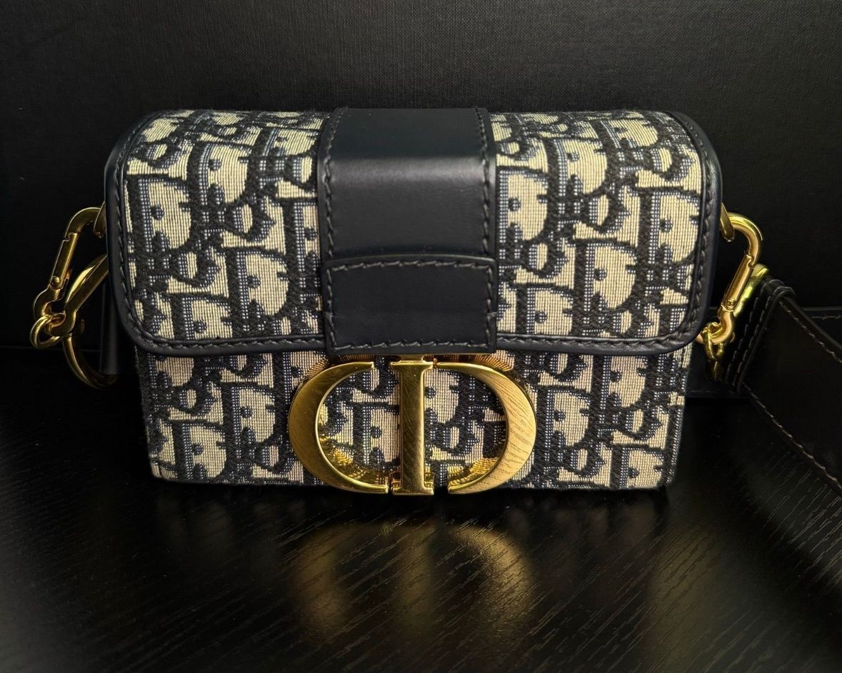 Dior 30 Montaigne oblique blue bag hGold