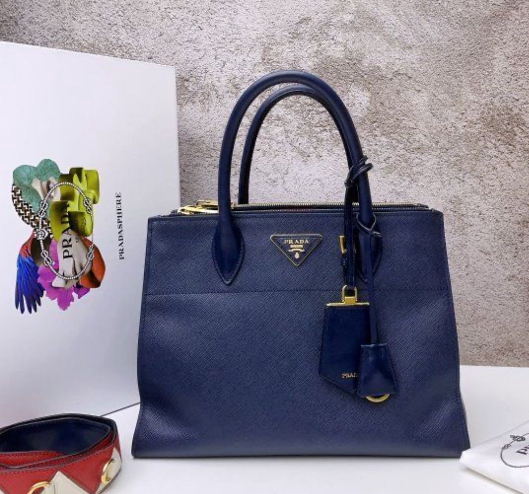 Prada saffiano blue paradigime w strap