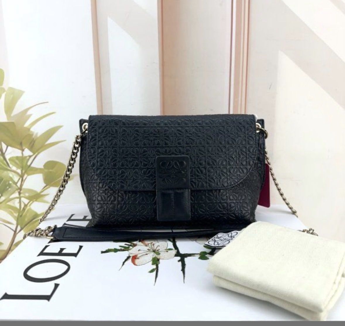 Loewe hunter green crossbody