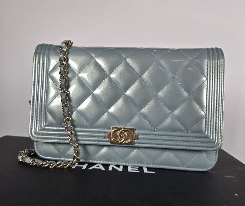 Chanel boy WOC irredescent blue