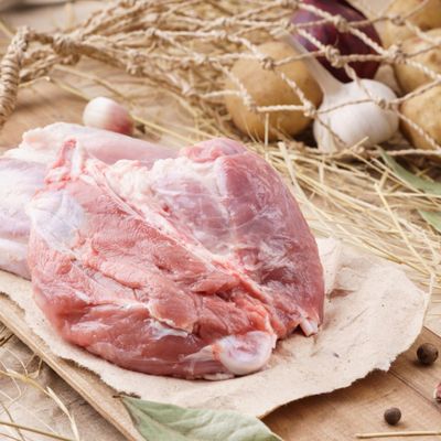 Hay-Crusted Ham with Maple Syrup 