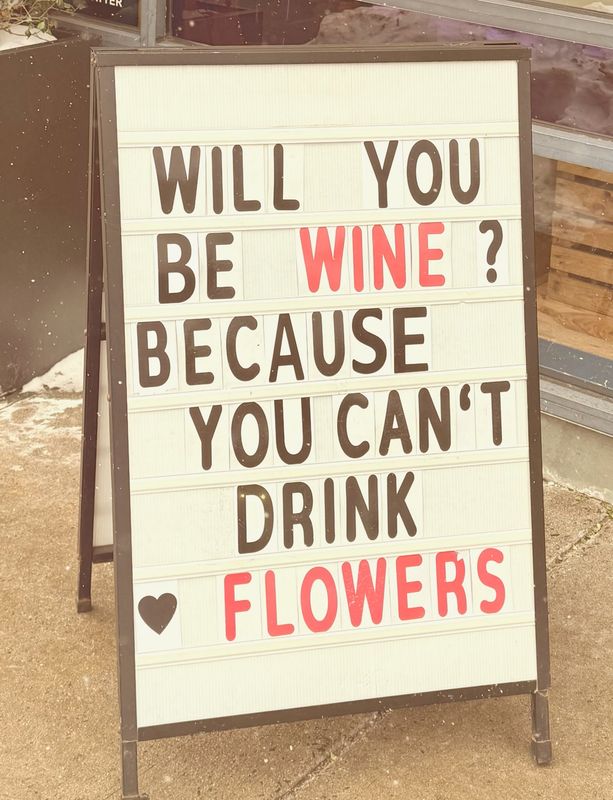 Bonde Social Club: Fridays 5-9pm