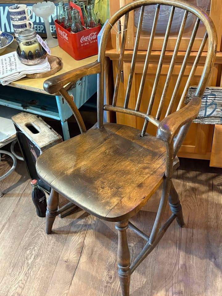 Bentwood Windsor arm chair
