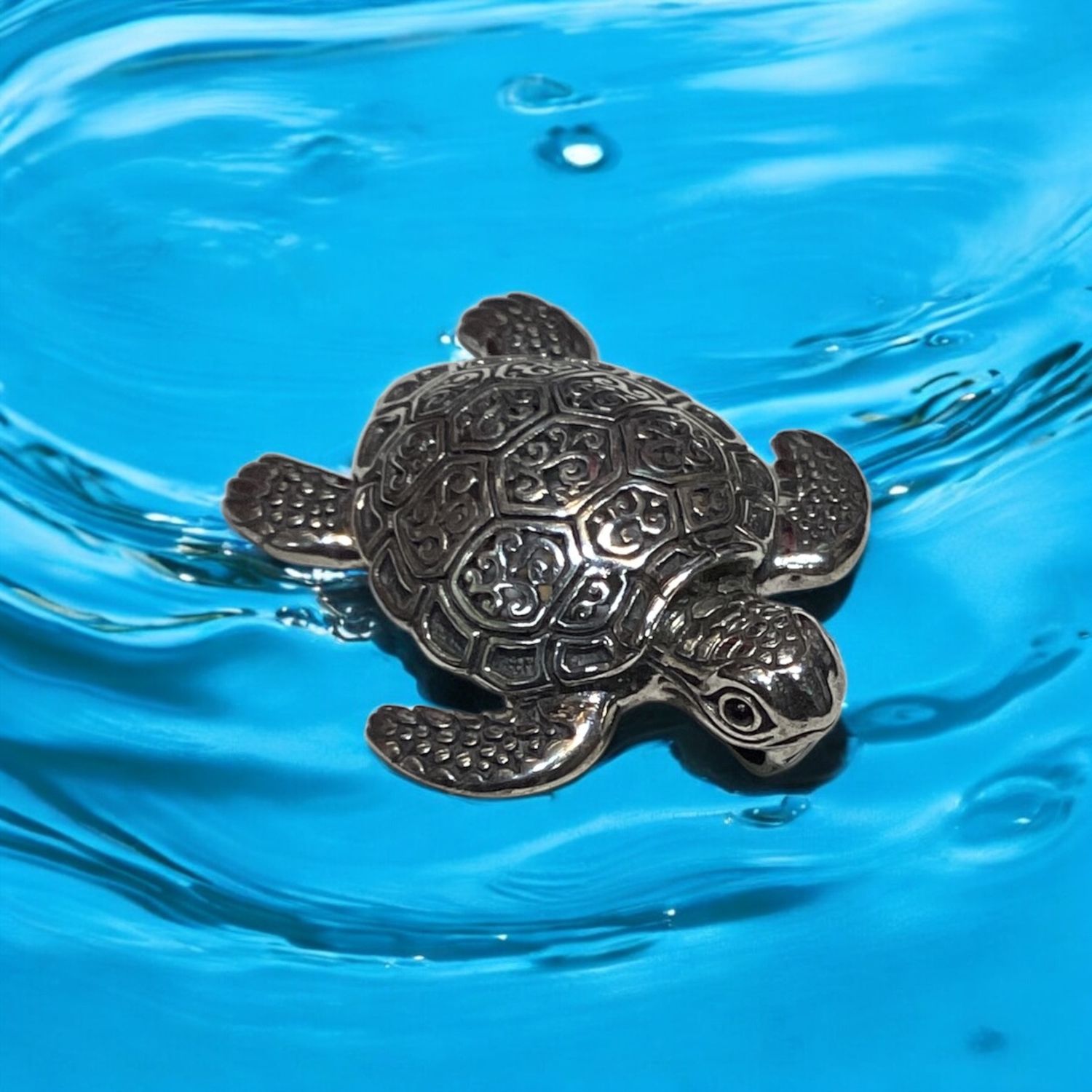 Bali Turtle Pendant Lg