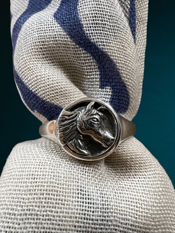 Chincoteague Island Wild Pony Signet Ring