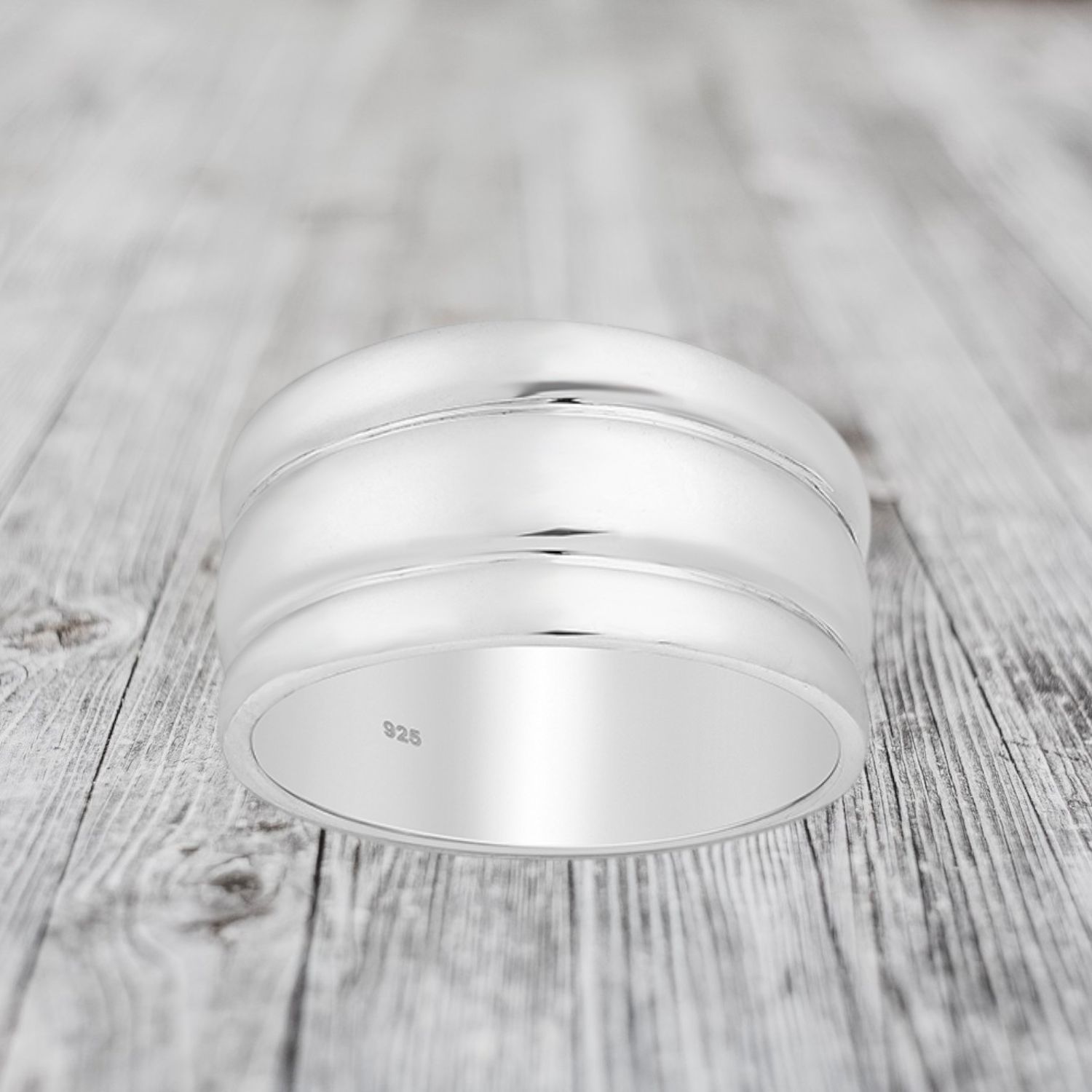 Pinched Sides Wide Band