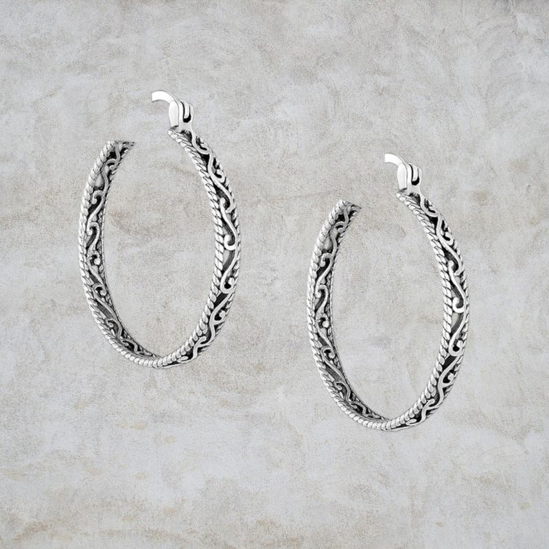 Rope Edge Hoop Earrings