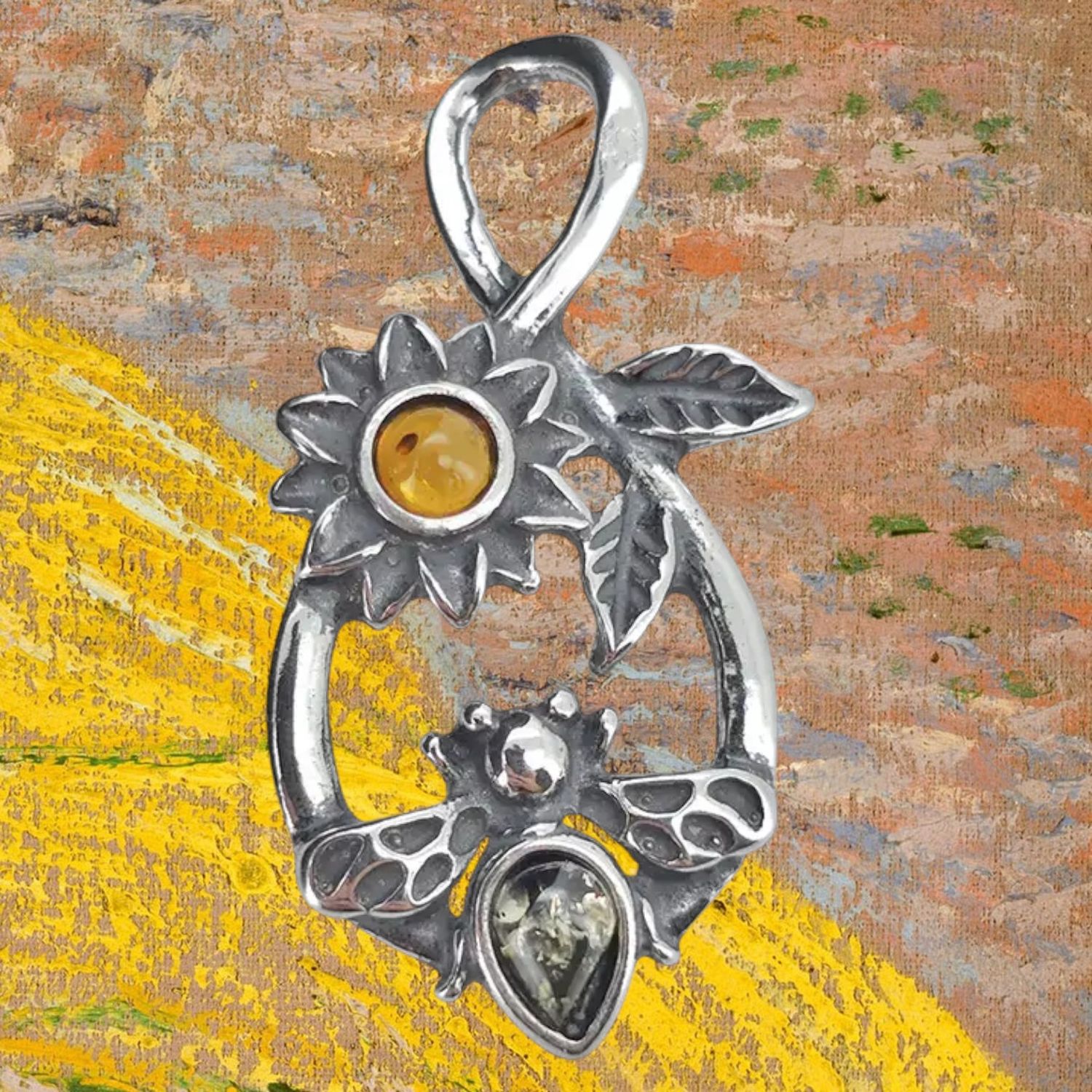 Amber Flower &amp; Bee Pendant