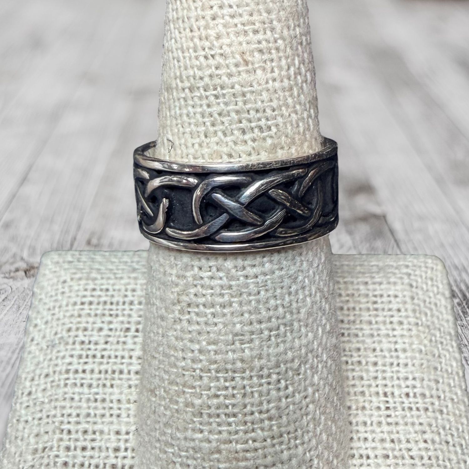 Celtic Knot Oxidized Silver Band Ring