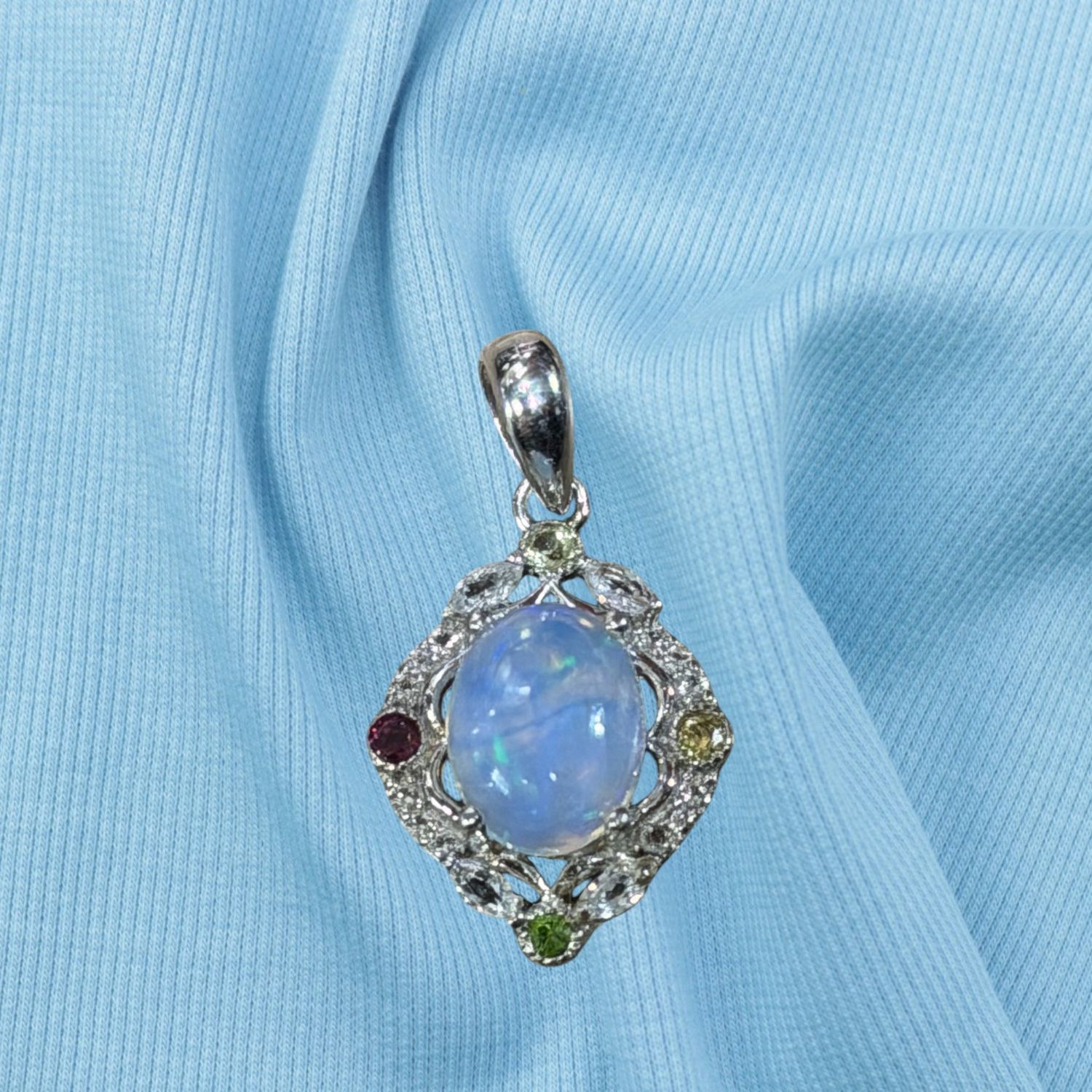 Welo Opal &amp; CZ Pendant