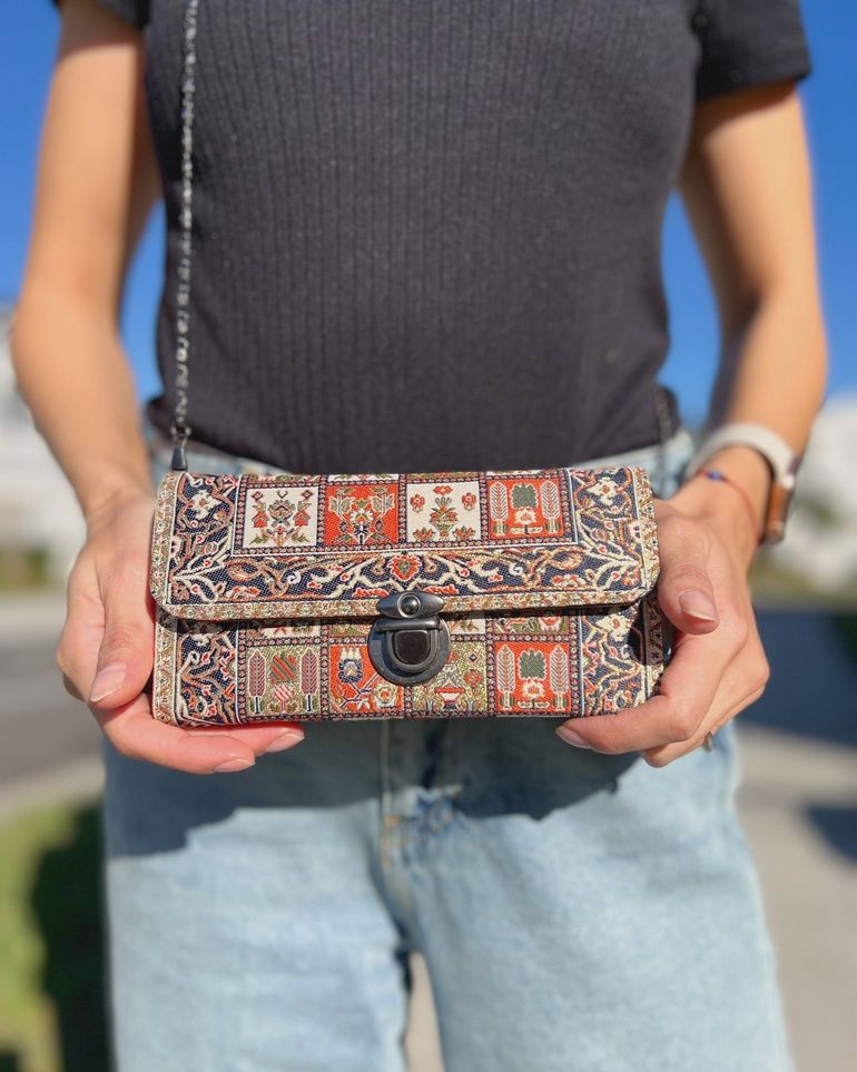 Orange Tones Crossbody/Clutch