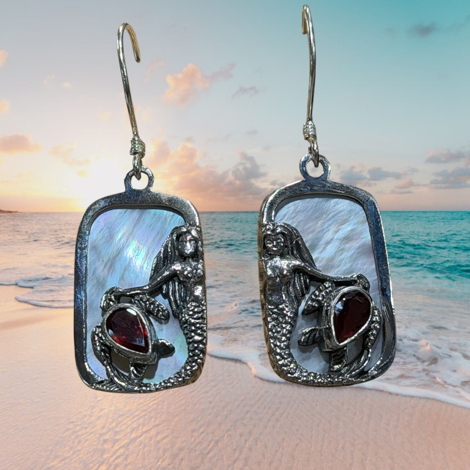 Mermaid Garnet/MoP S/S Earrings