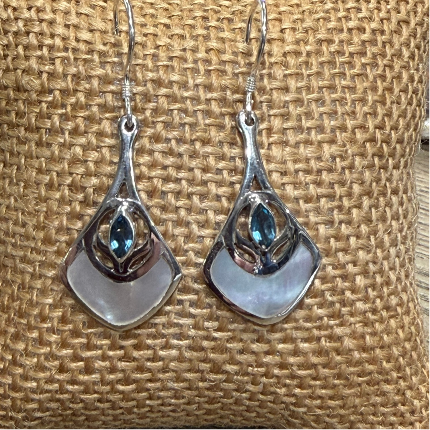 Teardrop MoP/Blue Topaz S/S Earrings