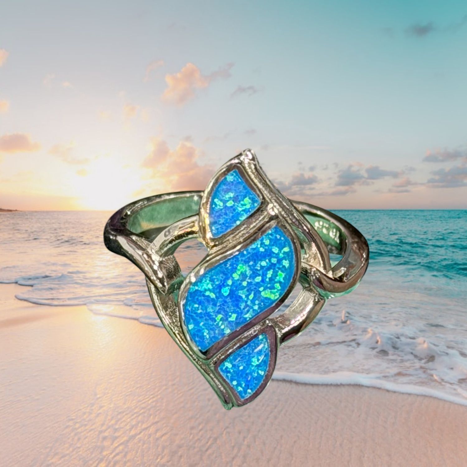 Blue Fire Opal Conch Shell S/S Ring, Size: size 7