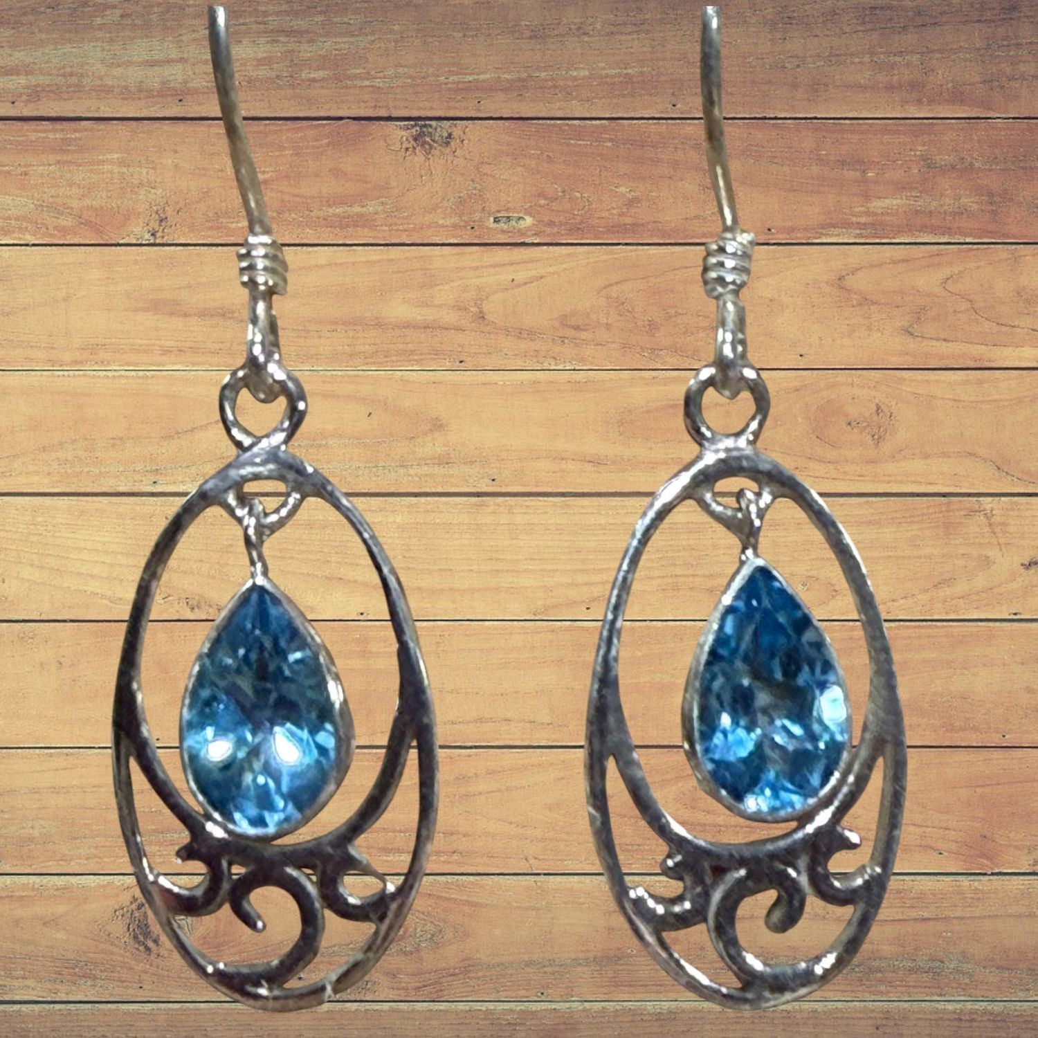 Swinging Swiss Blue Quartz S/S Earrings