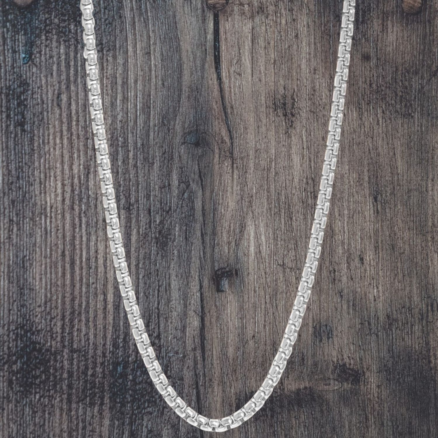 Rounded Box 18" Stainless Steel Chain
