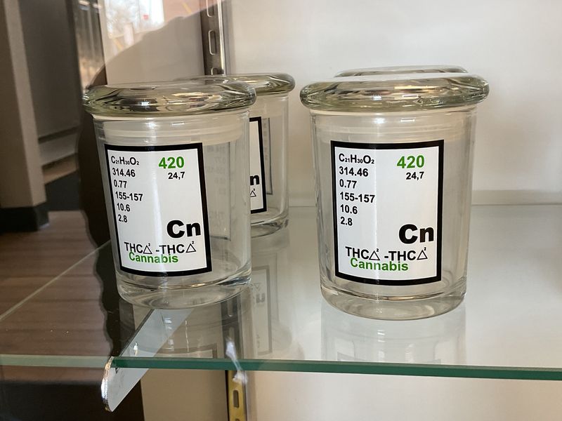 CN Glass storage prescription jar