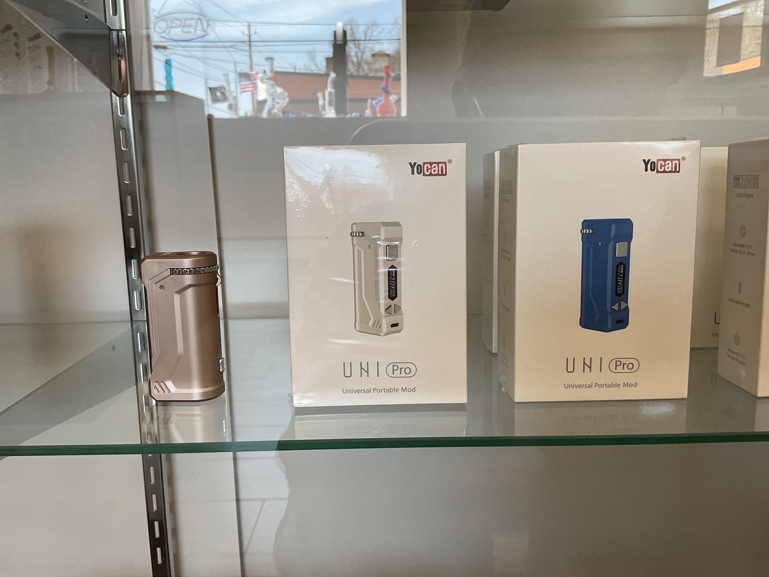 Yocan UNI Pro 650mAh variable carto battery mod