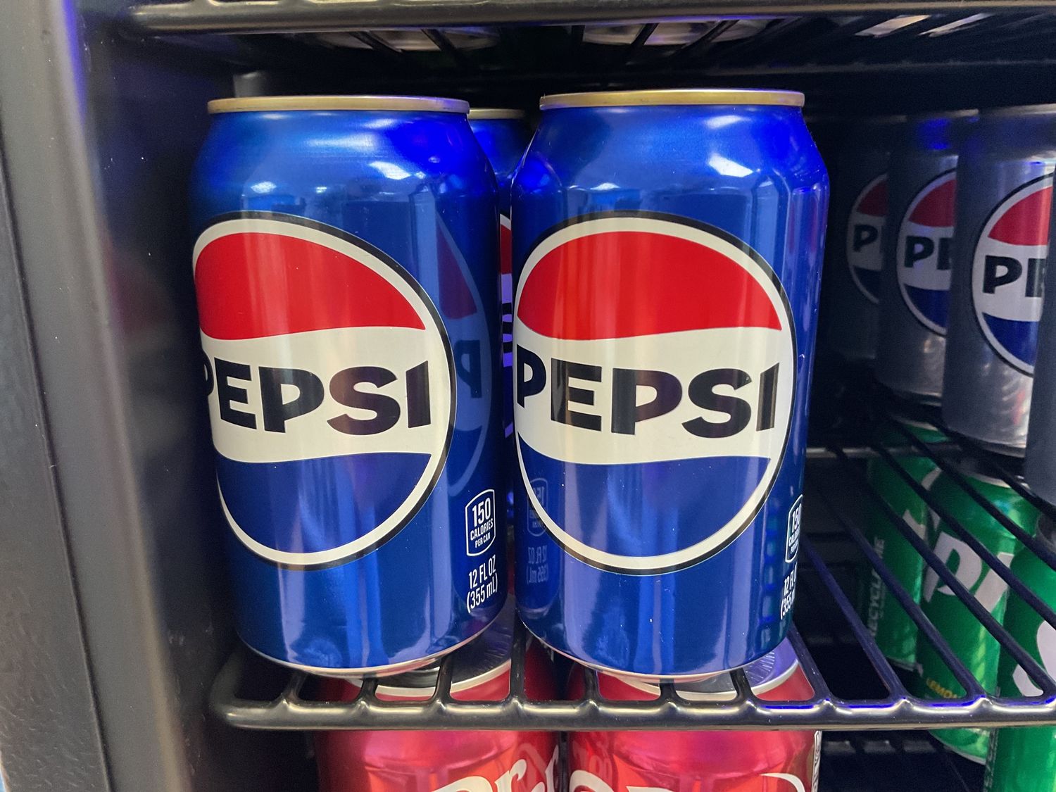 Soda, flavor: Pepsi