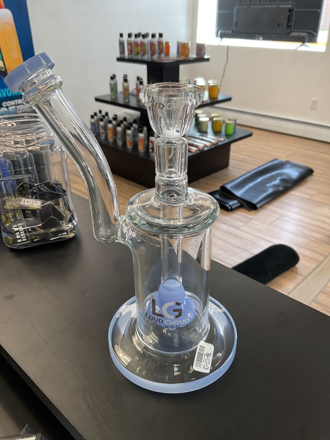 8.5in Shower head bubbler bong - Milky Blue