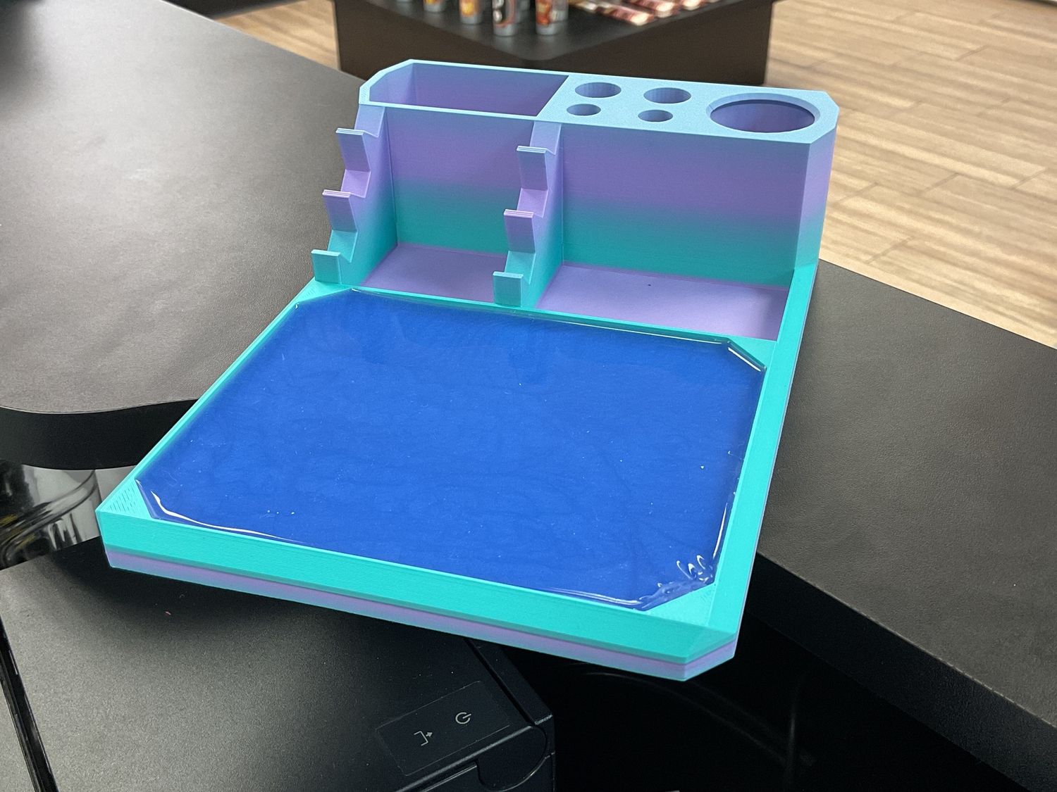Medium Dab Tray with silicone work space, Color: Purple/Green