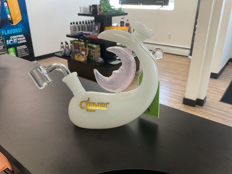 5.5 in Dreamy Crescent Moon Whale Dab rig
