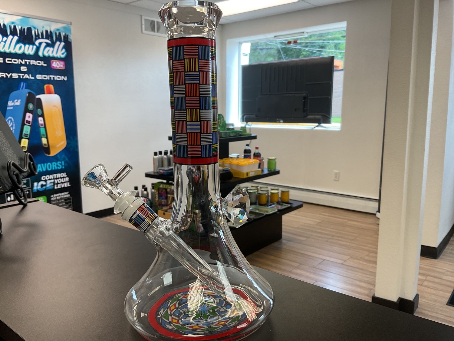 10in Modern Mosaic Diamond Beaker Bong Red