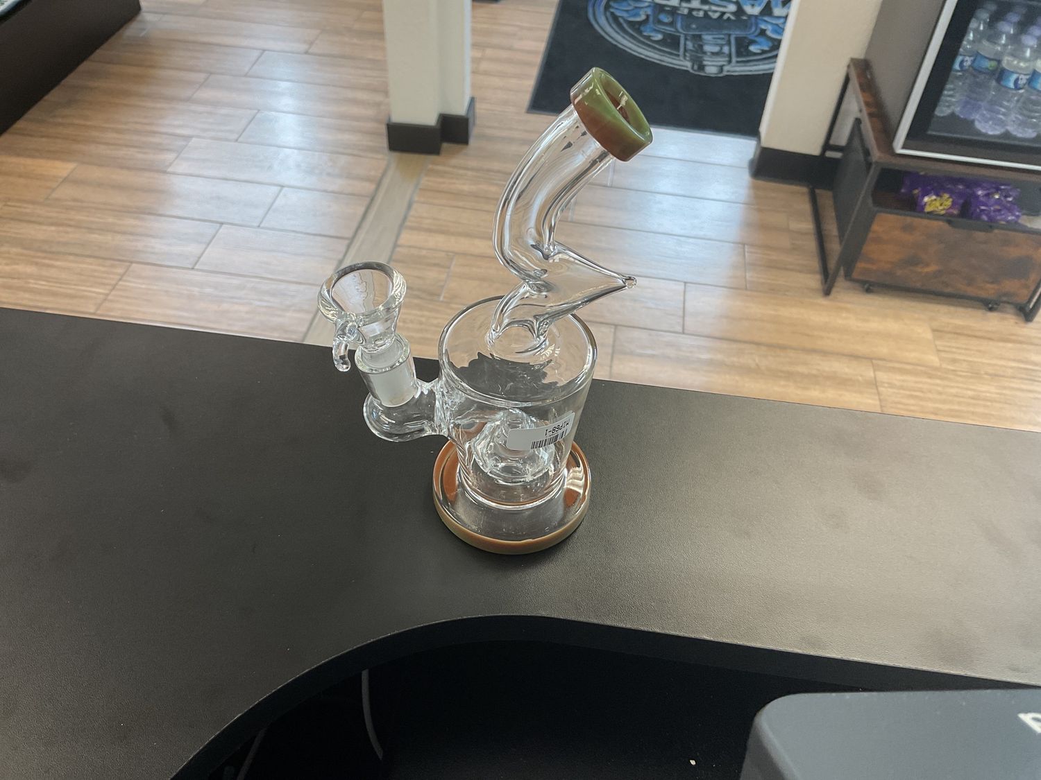 6” Reversible wigwag design bong