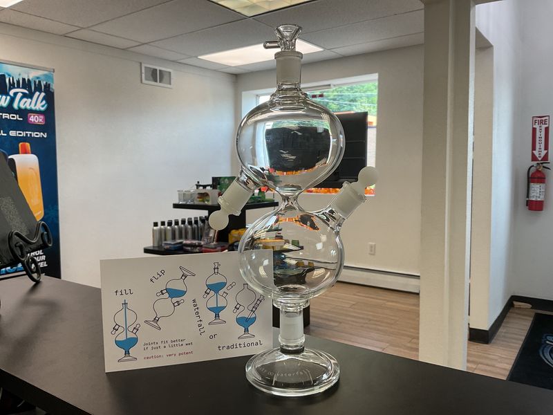 11” Infinity Gravity Bong