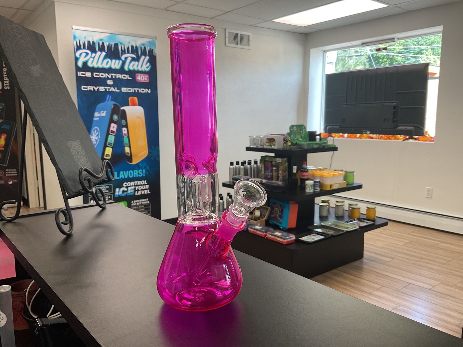 10in Single Dome Beaker Water Bong, Pink
