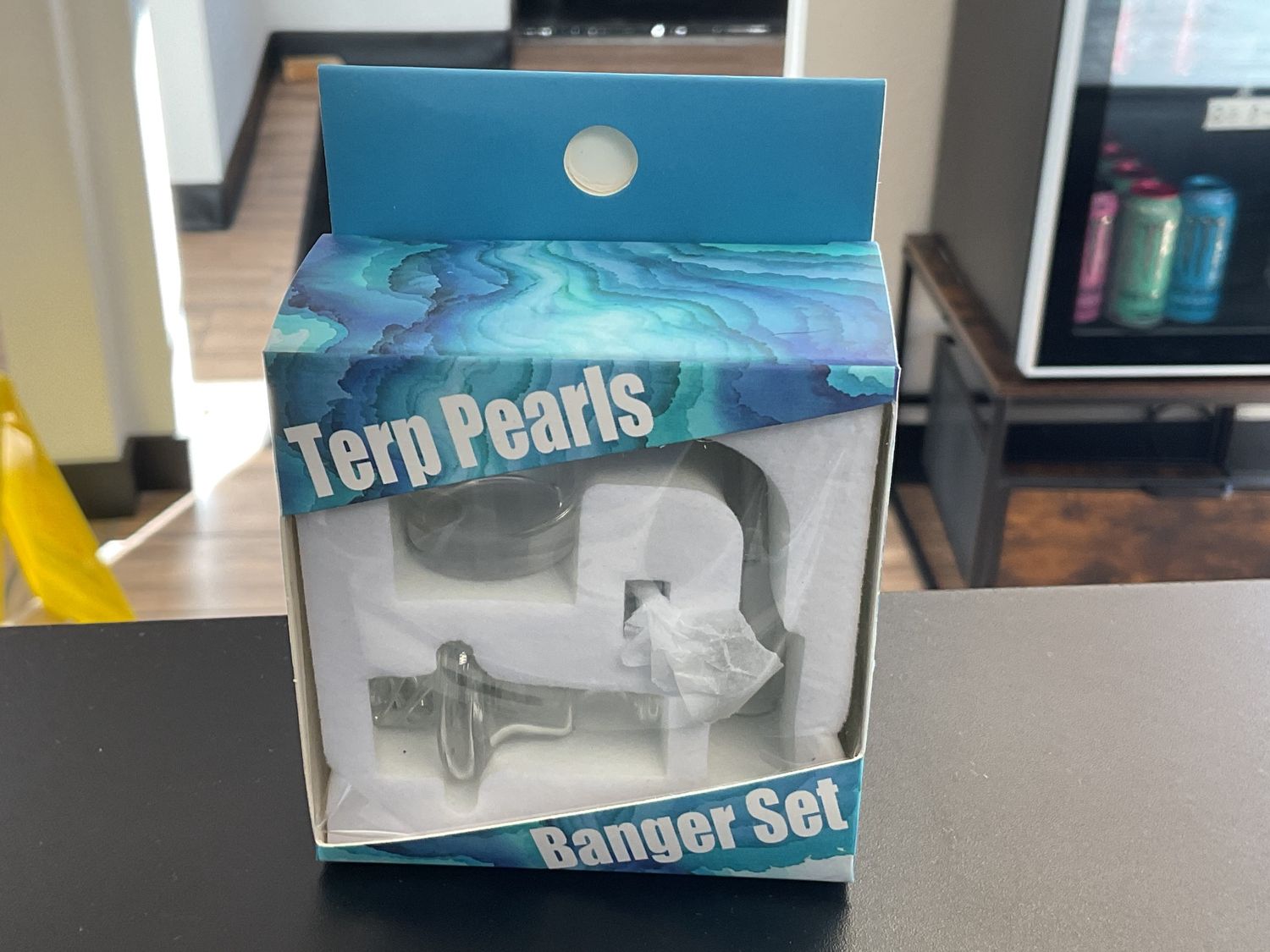 25mm Flat Bottom 4mm w/carb cap &amp; beads Banger