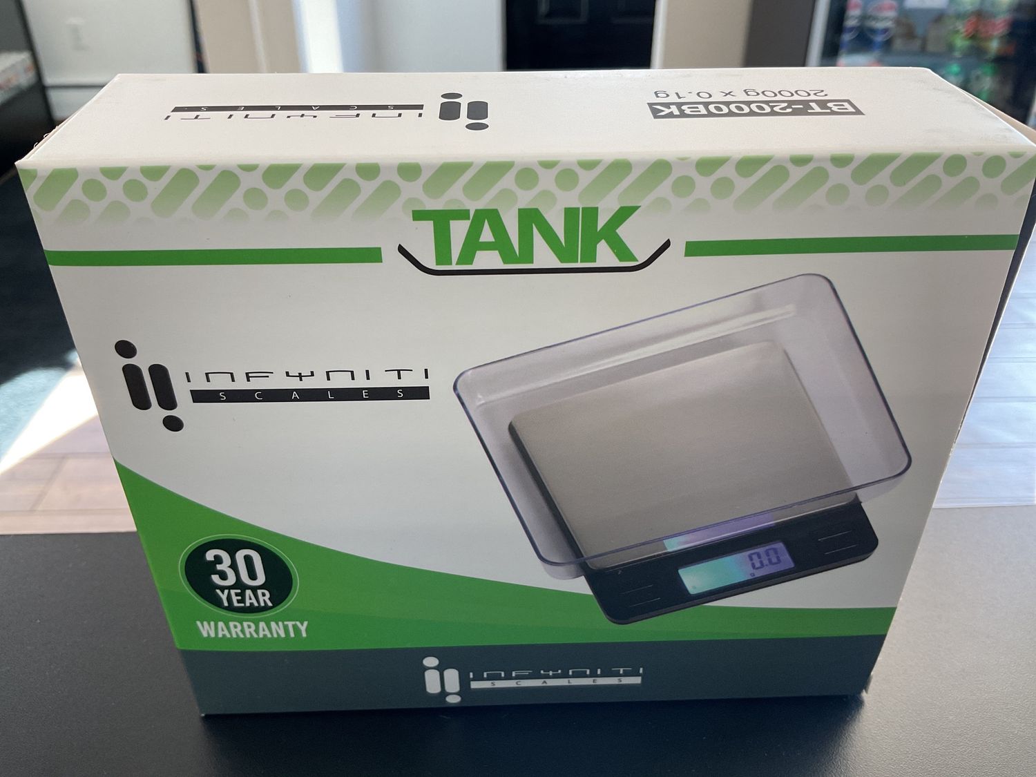 Tank BT-2000BK 2000g X 0.1g Scale