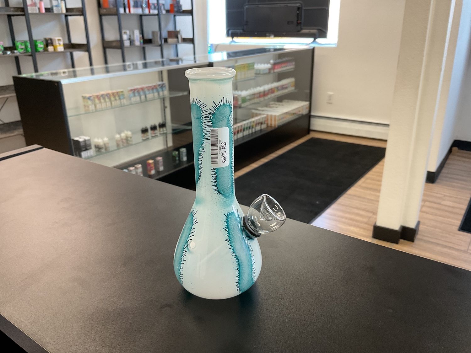 6” flower water Bong