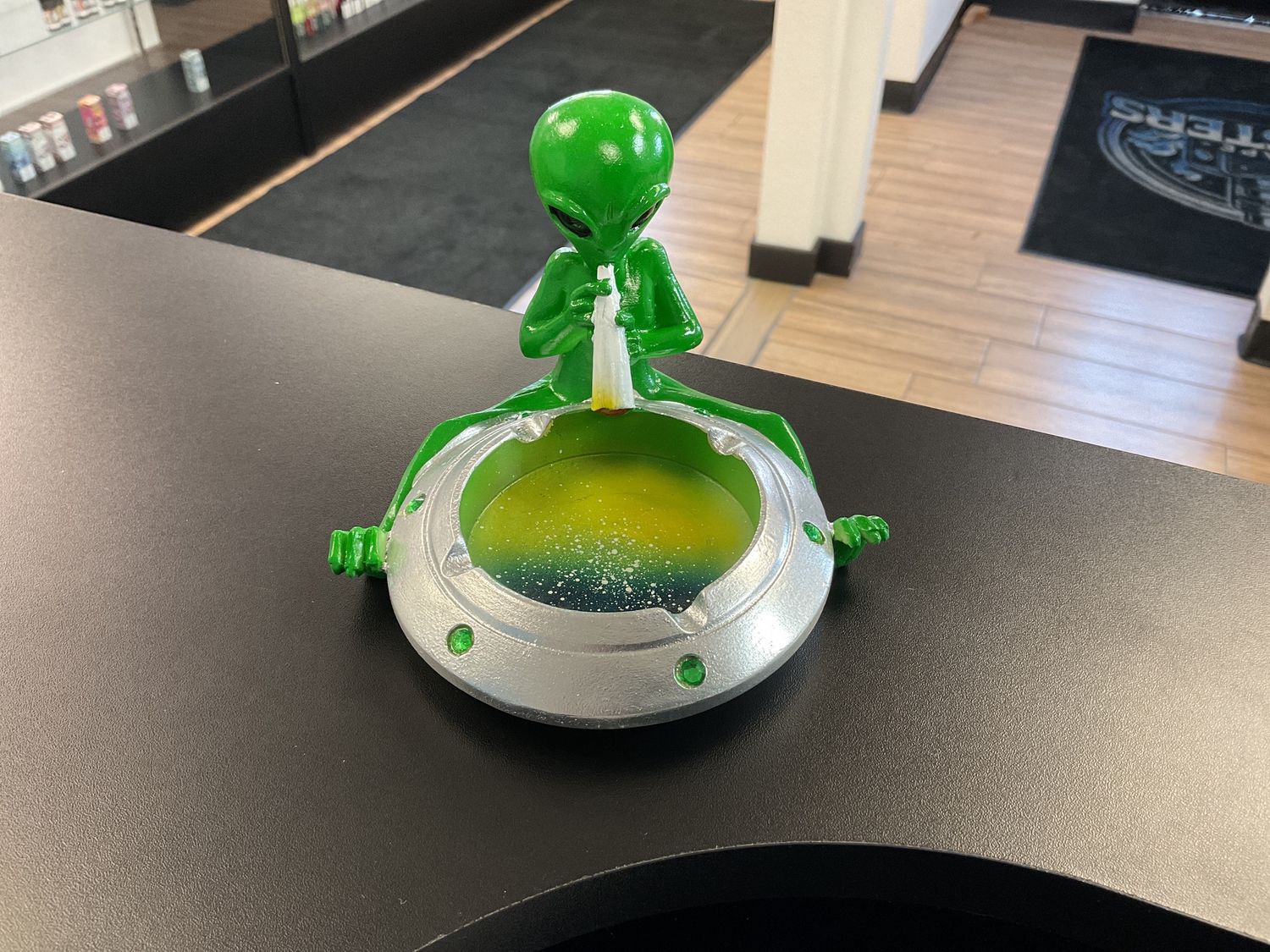 Alien Spaceship  Ashtray