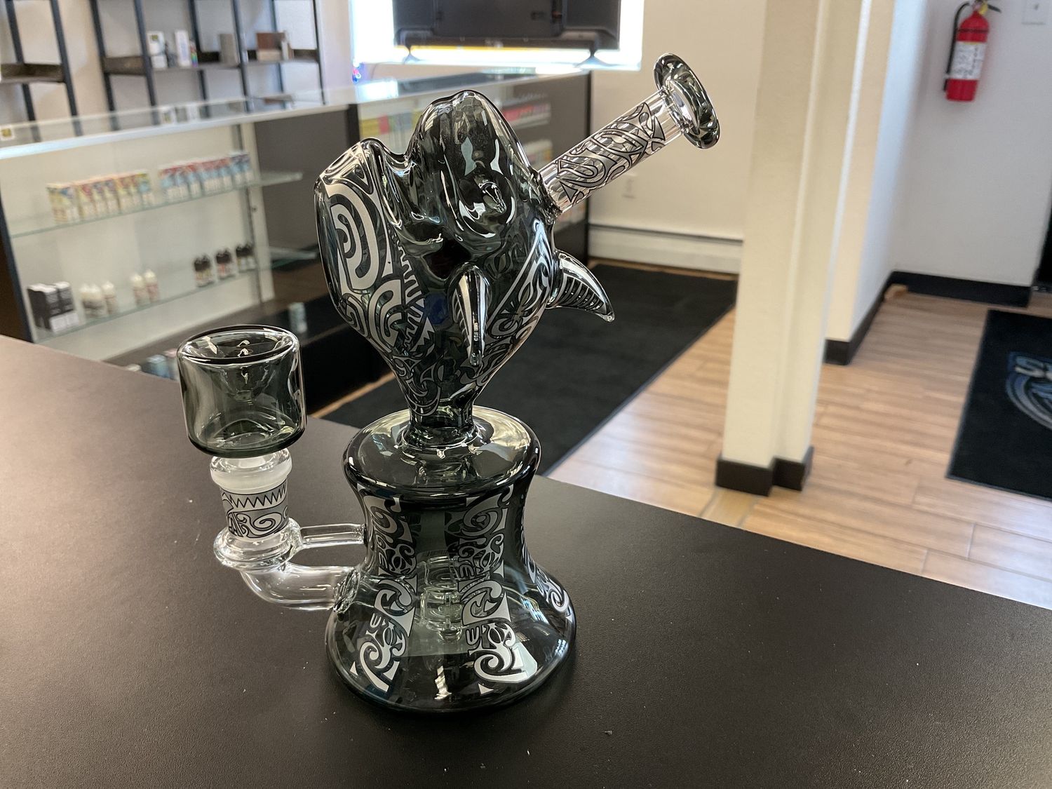 6.5” Tribal Shark Water Bong