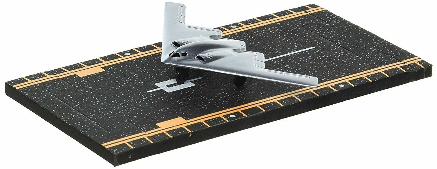 B-2 Spirit Stealth Bomber (Silver)