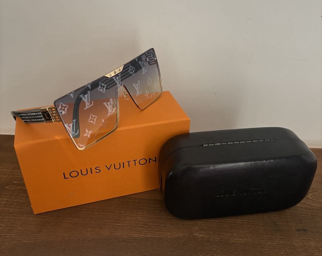 Lunette Soleil- Louis Vuitton