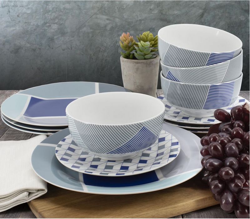 Service de vaisselle de 12 pièces en porcelaine