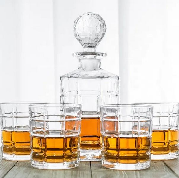 Ensemble verre et carafe 5 mcx