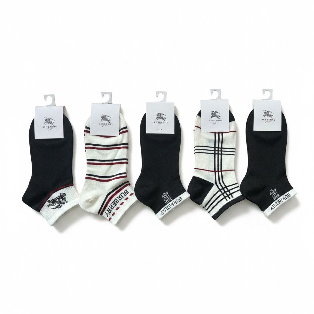 Lot de 5 paires de bas- Burberry
