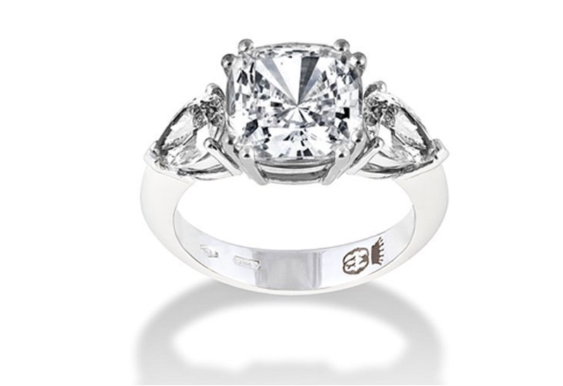 Trilogy Cushion + Gocce Trilogy Cushion + Gocce