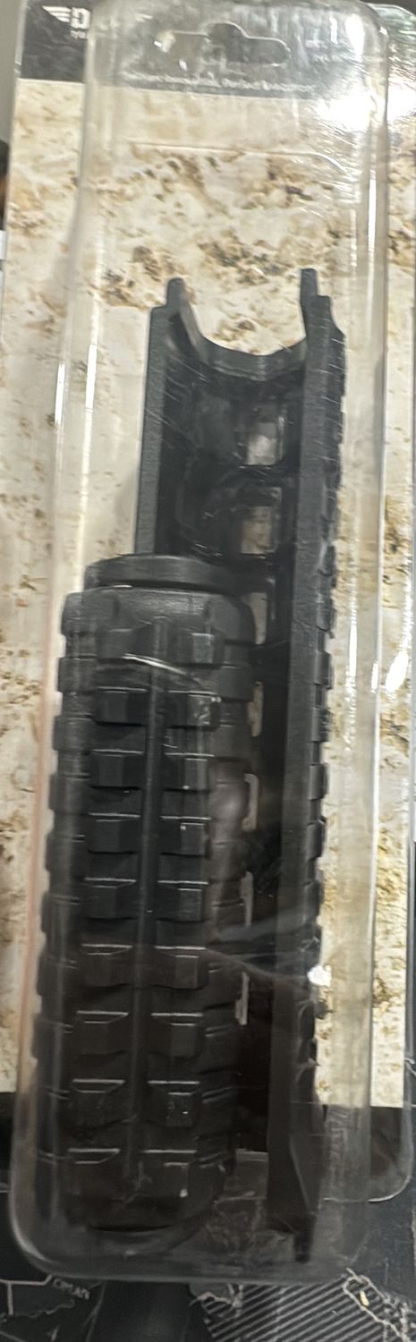 DLG POLYMER HANDGUARD 25 BLK 