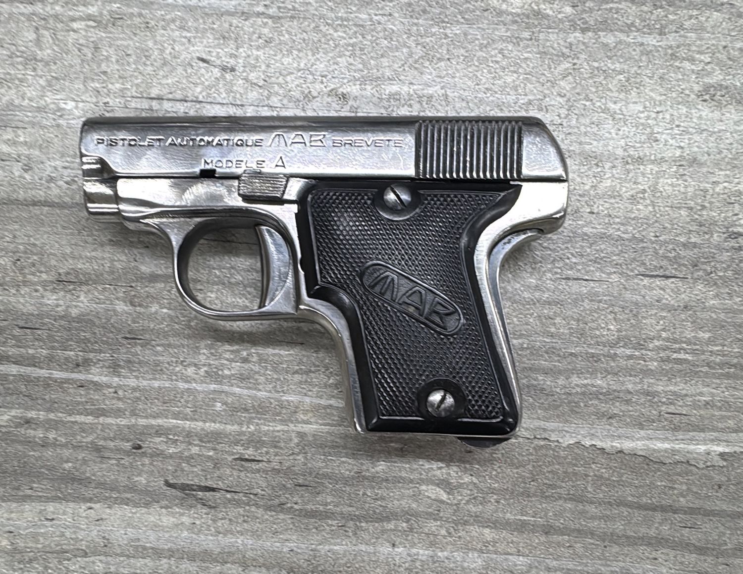 822/21 2ND HAND MAB 6.35mm BABY BROWNING
