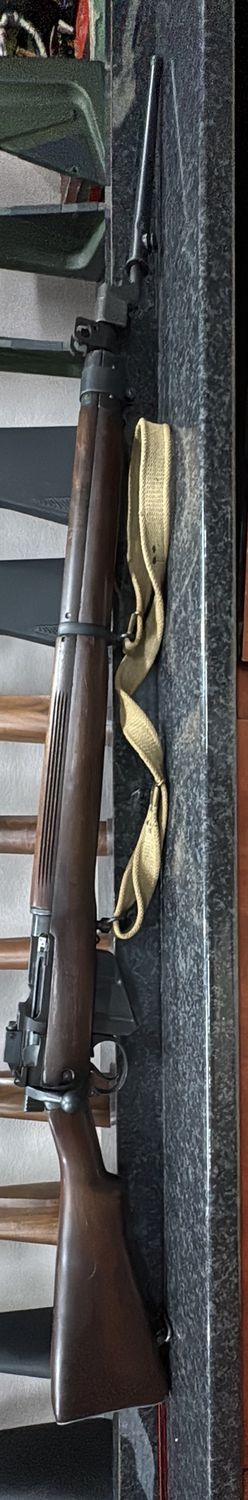 604/24 2ND HAND LEE ENFIELD .303BRIT RIFLE