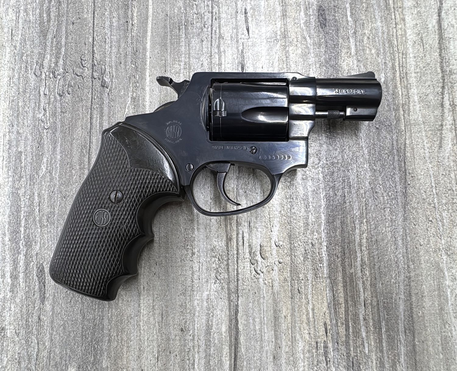 810/24 2ND HAND ROSSI REVOLVER SERIALAA34969