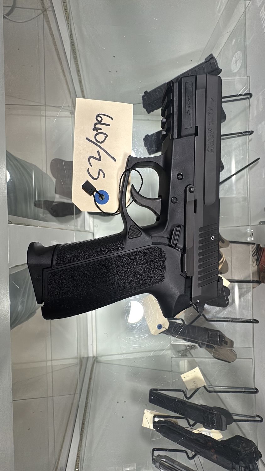 2ND HAND SIG-SAUER 2022 SN:24B245539 640/25