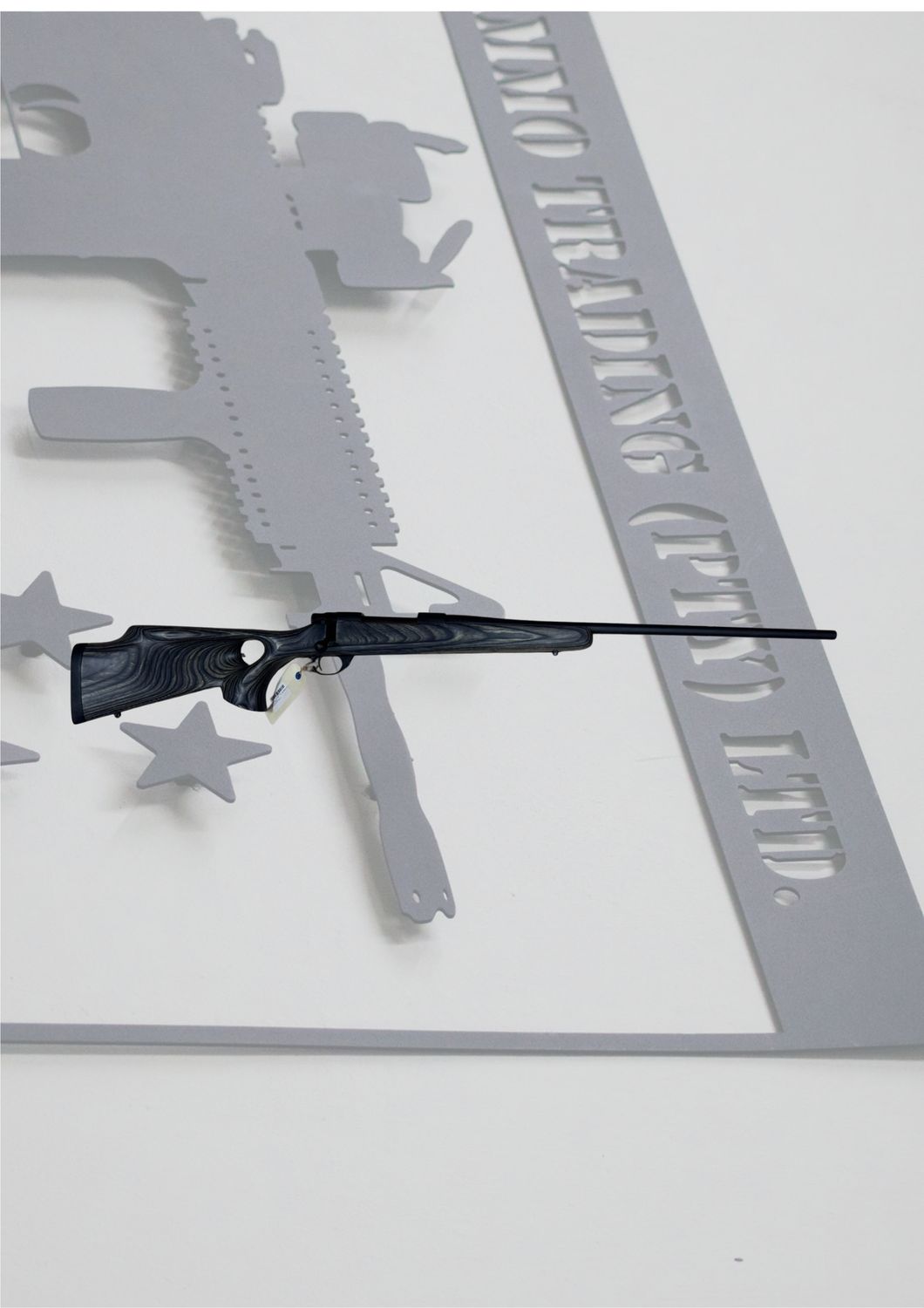 2nd HAND 300WIN MET BOYDS THUMBHOLE 489/25